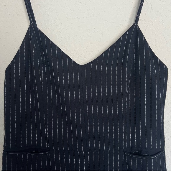 Anthropologie The Essential Jumpsuit Size 0 Pinstriped Adjustable Straps V Neck - Picture 4 of 7